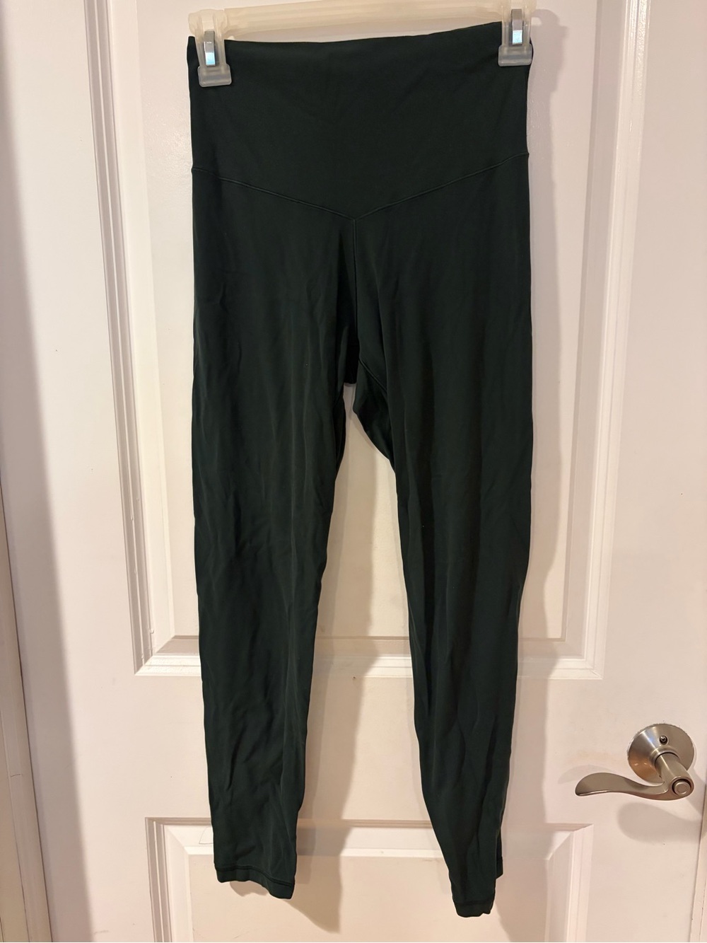 aerie Green OFFLINE Real Me XTRA High-Waisted Legging Size Medium